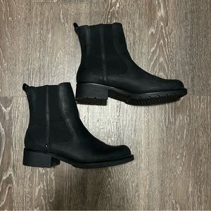 Clarks black booties